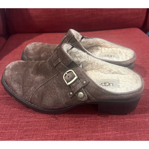 UGG 1910 Lili Brown Shearling Buckle Slip On Clogs Mules Comfort Shoe Size 9 - Picture 1 of 11